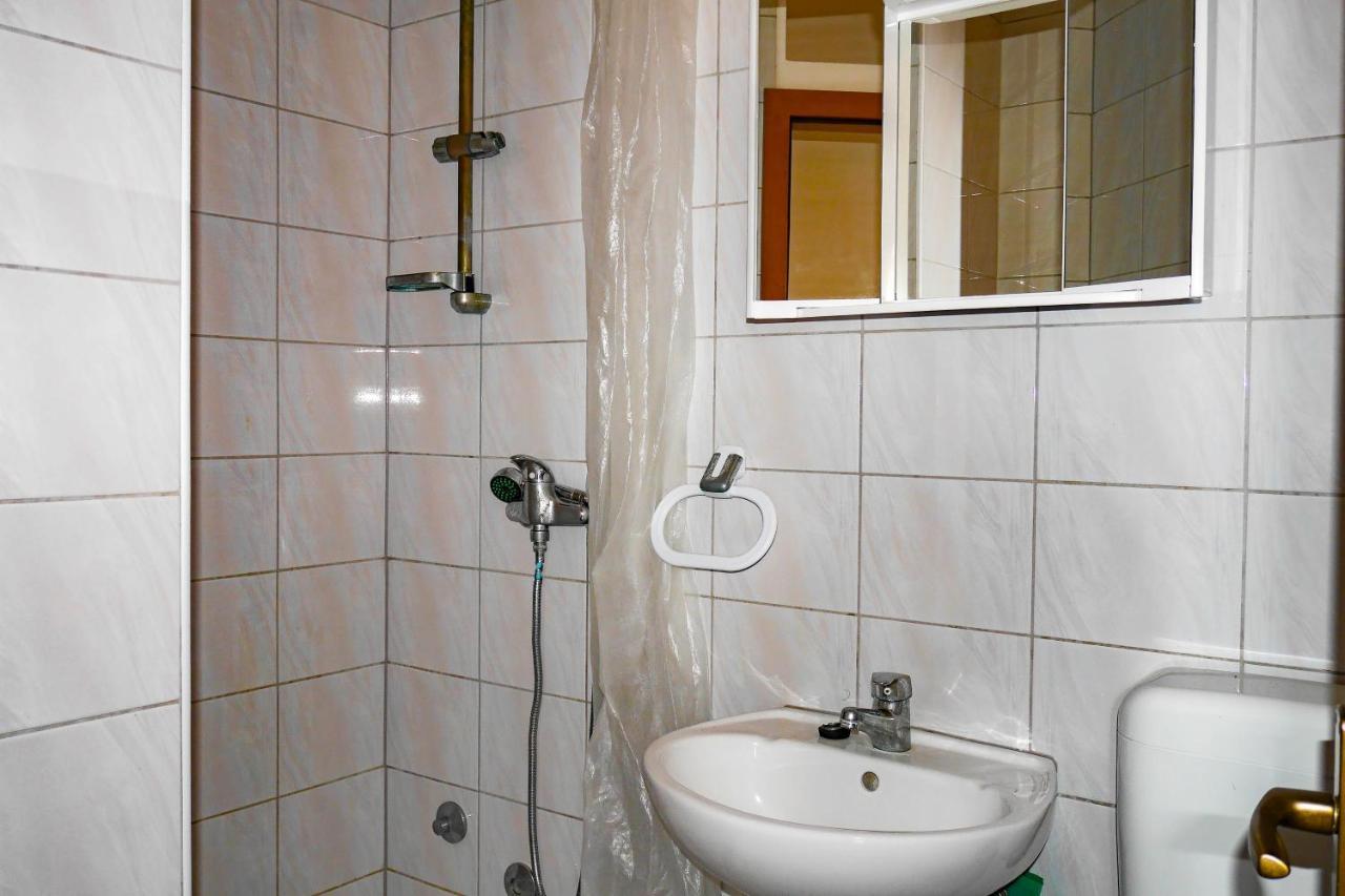 Apartments Beach Дуги-Рат Экстерьер фото